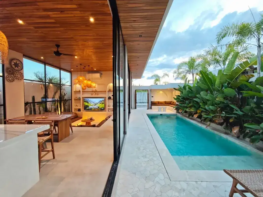 BRAND NEW VILLA MODERN MINIMALIS DI MUNGGU BADUNG BALI - Image 8 of 9