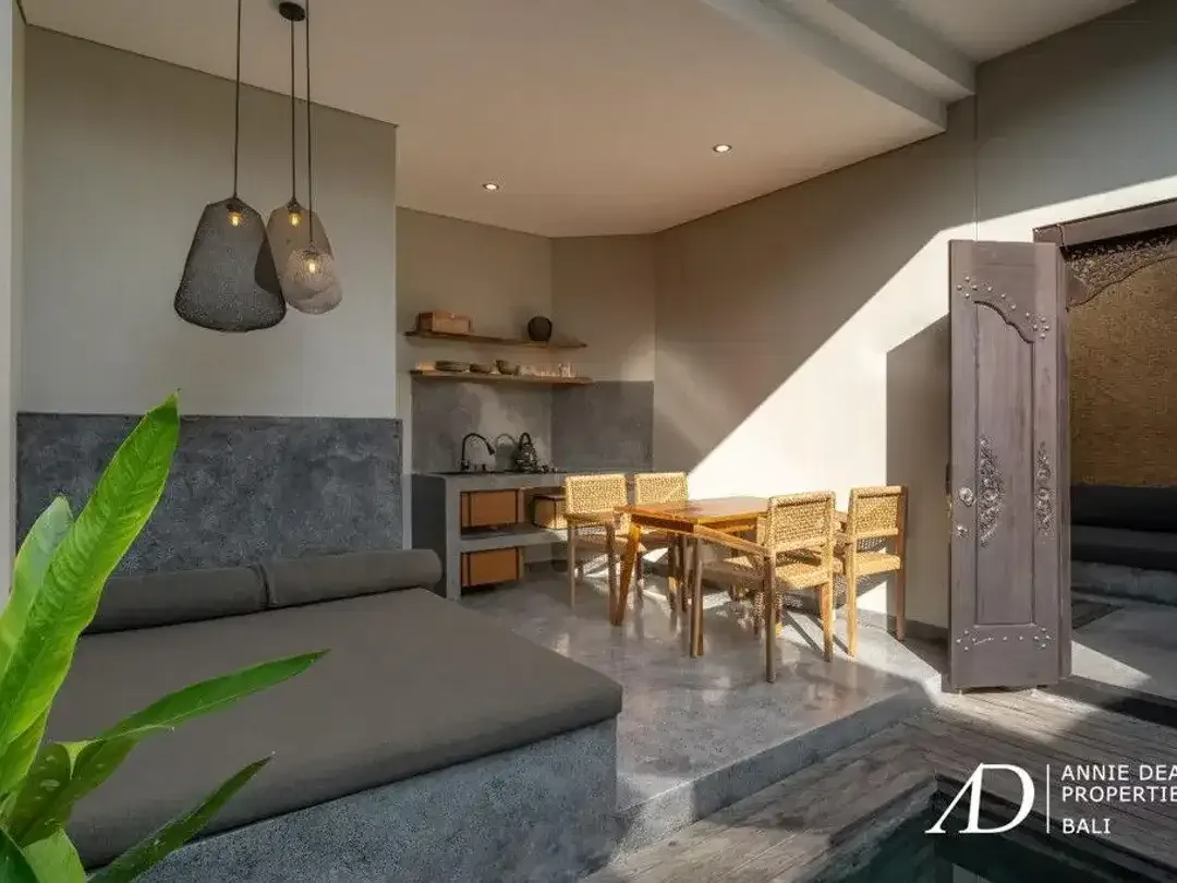 LEASEHOLD SINGLE LEVEL 2-BEDROOM VILLA IN UMALAS - Image 8 of 10