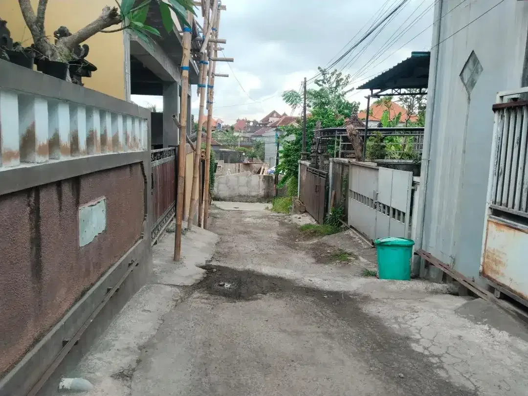 RUMAH 2 LANTAI DI AREA KEBO IWA DENPASAR BARAT DEKAT SEKOLAH NEGRI - Image 7 of 10