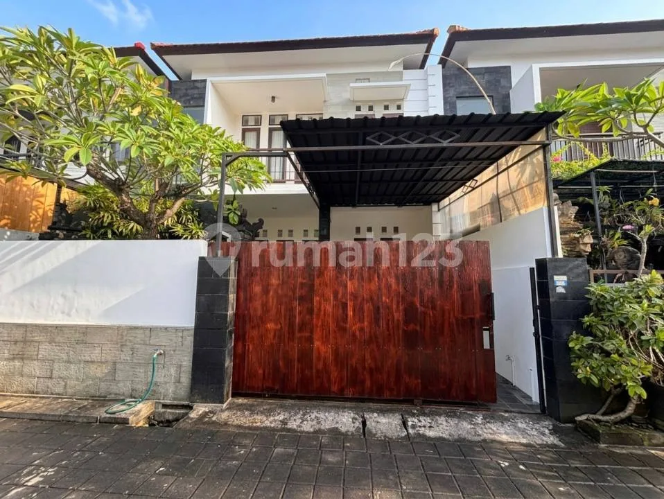 Disewakan Rumah Minimalis 2 LT, di Tukad Badung, Renon, Denpasar - Image 1 of 4