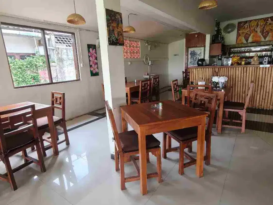 BUC over kontrak resto Masih operasi fully furnished strategis lingkungan villa bebas banjir - Image 8 of 10