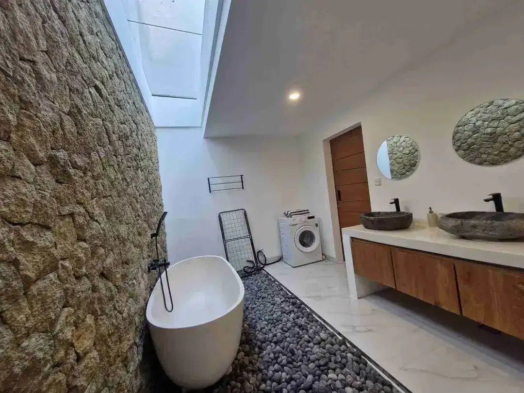 villa cantik fully furnished canngu badung - Image 6 of 10
