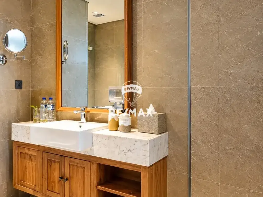 DIJUAL HOTEL MEWAH DI DAERAH SEMINYAK BALI - Image 10 of 10