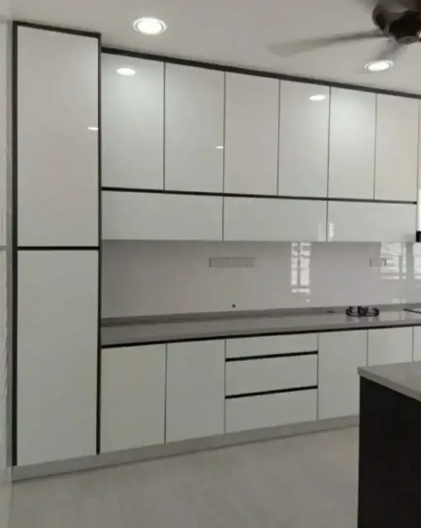 Kitchen Set, Bed Set ,Dipan ,Rak ,Back drop ,Lemari Partisi ,Meja Hpl - Image 10 of 10