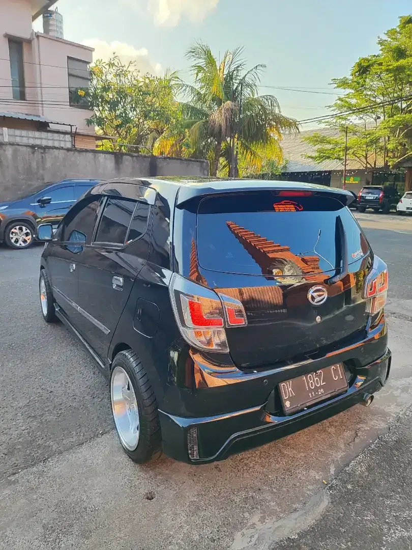 Daihatsu ayla 1.0 X 2016 manual - Image 9 of 10