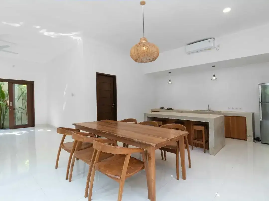 3 Bedroom Private Villa with Pool for Yearly Rental in Kerobokan Bali - Image 2 of 10