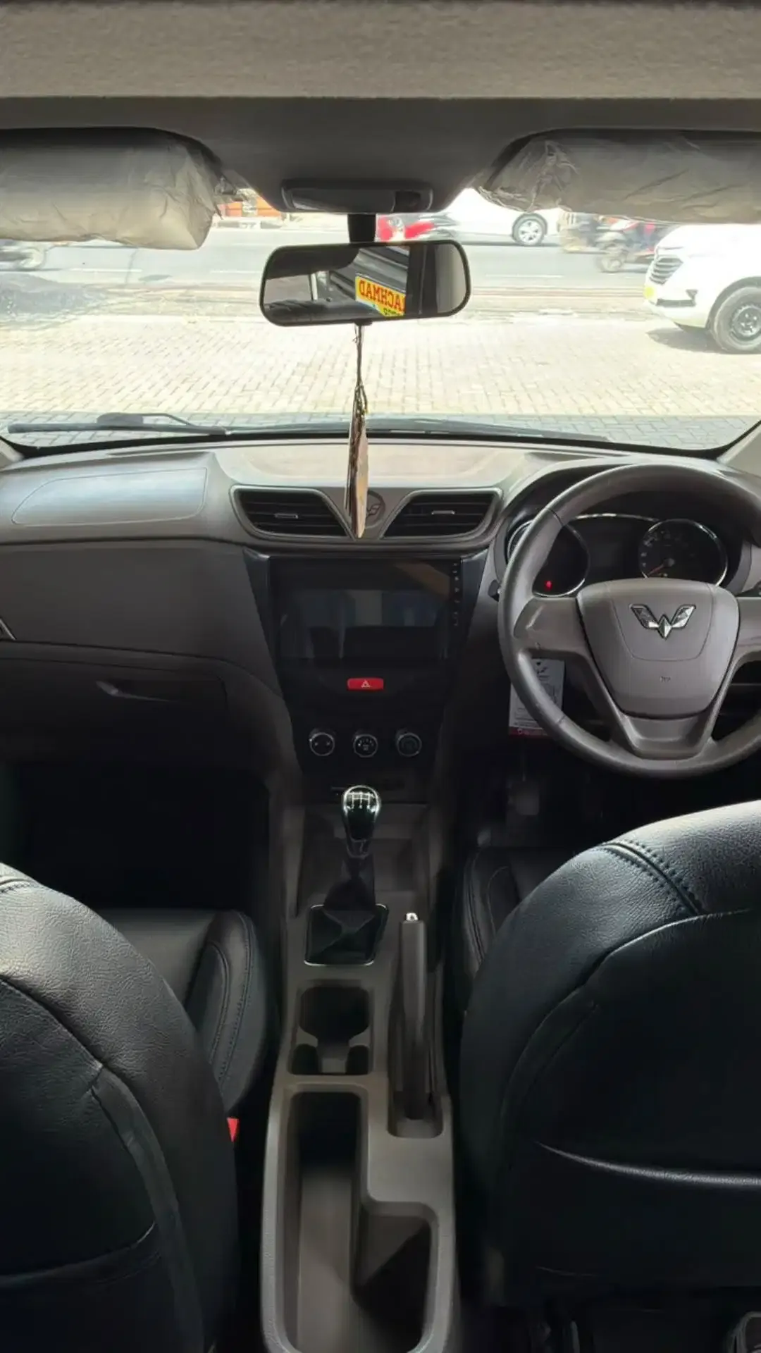 Wuling confero DB 2022 putih manual - Image 5 of 8