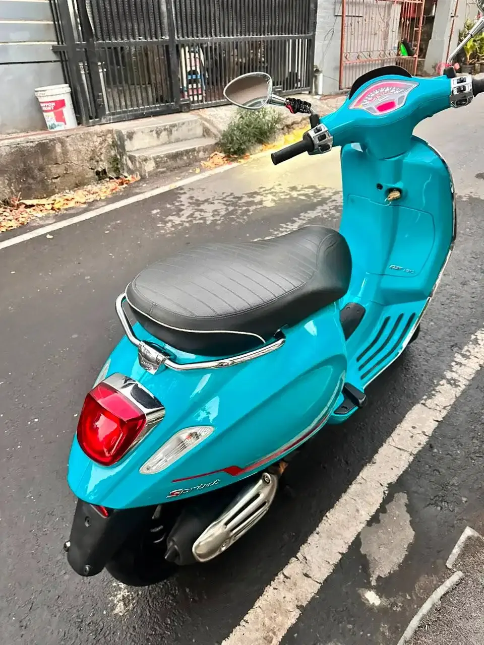 Dijual Vespa Sprint 150 i-get ABS tahun 2023 - Image 5 of 7