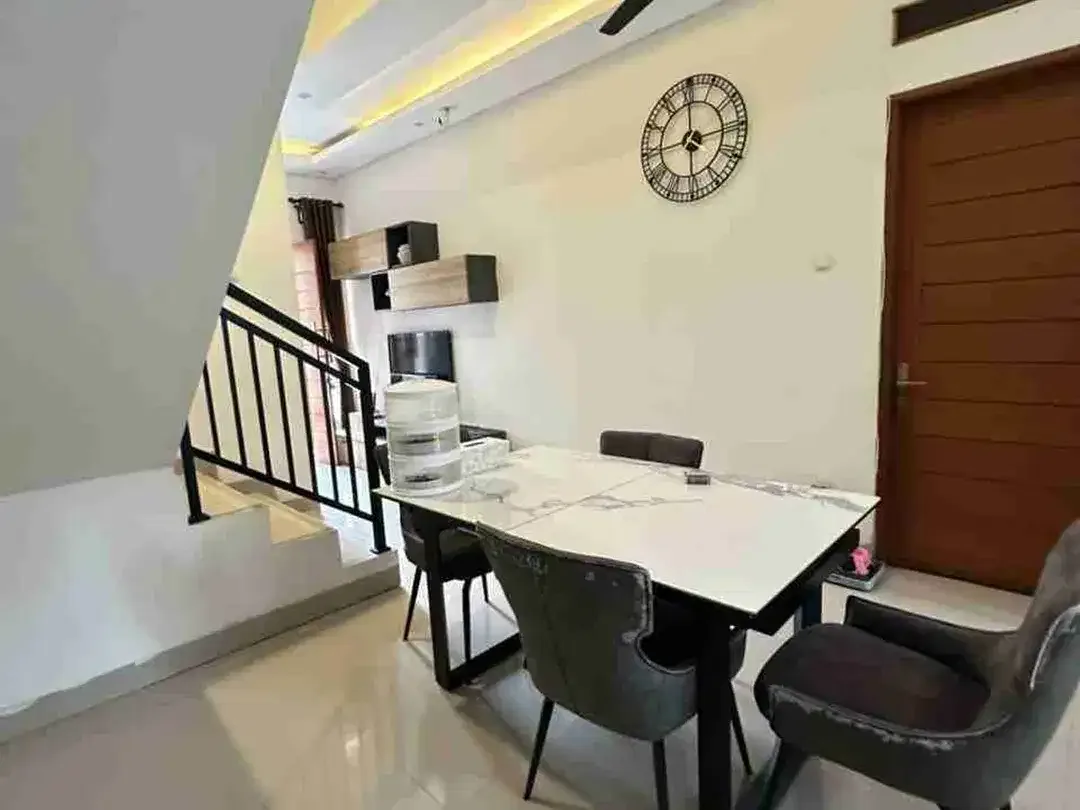 Villa cantik strategis Tukad Balian Renon Denpasar Bali - Image 9 of 10