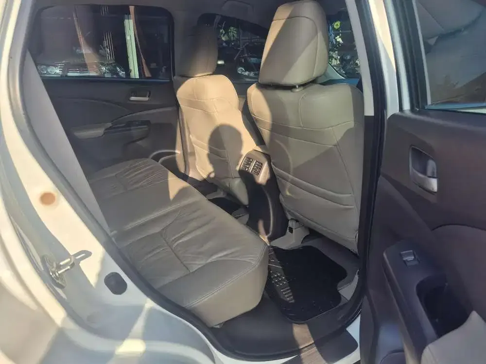 Honda CR-V 2014 Bensin - Image 7 of 10