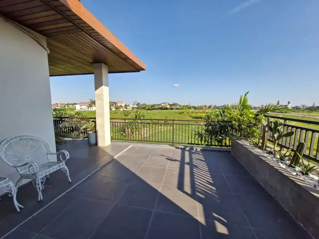 Villa View Sawah fully furnished di Canggu - Image 9 of 10