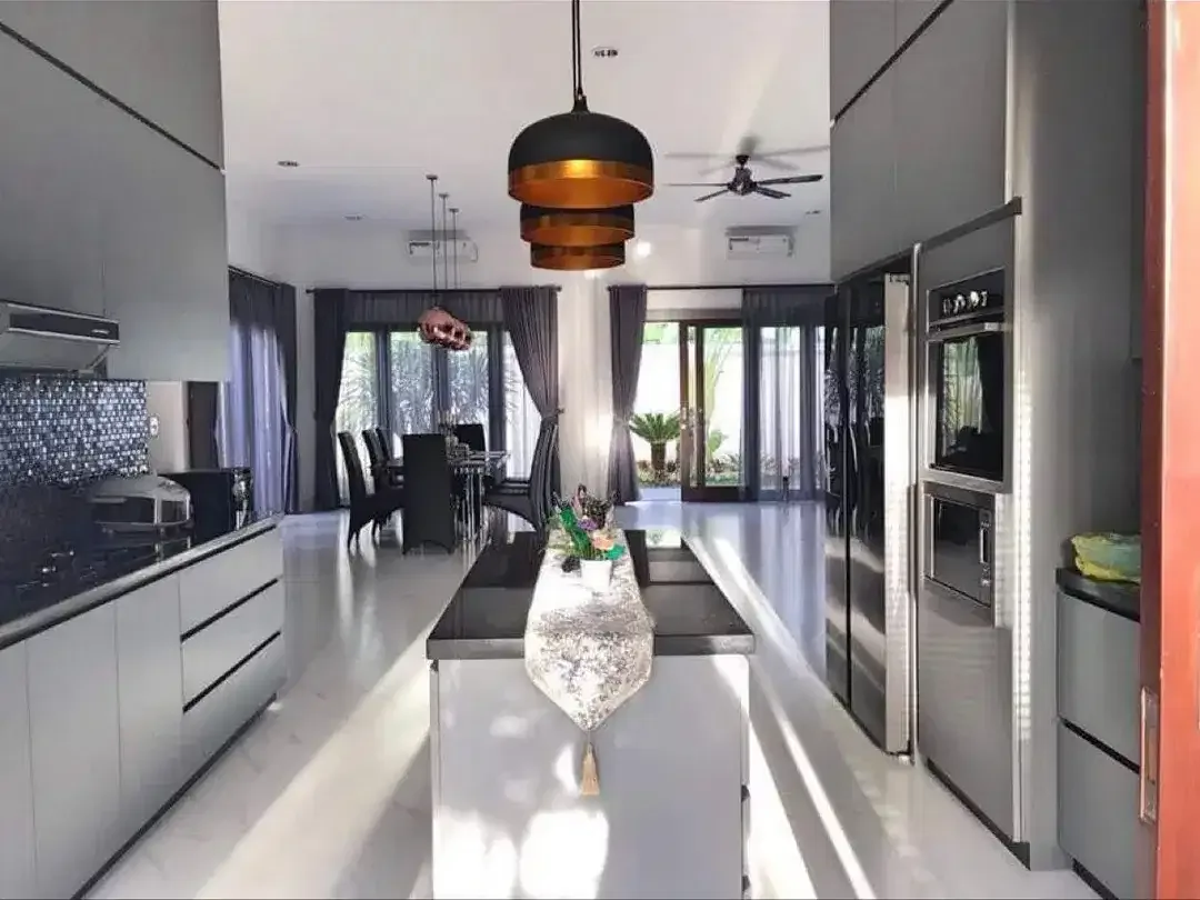 DIJUAL VILLA PANTAI BERAWA DEKAT CANGGU KUTA - Image 4 of 4