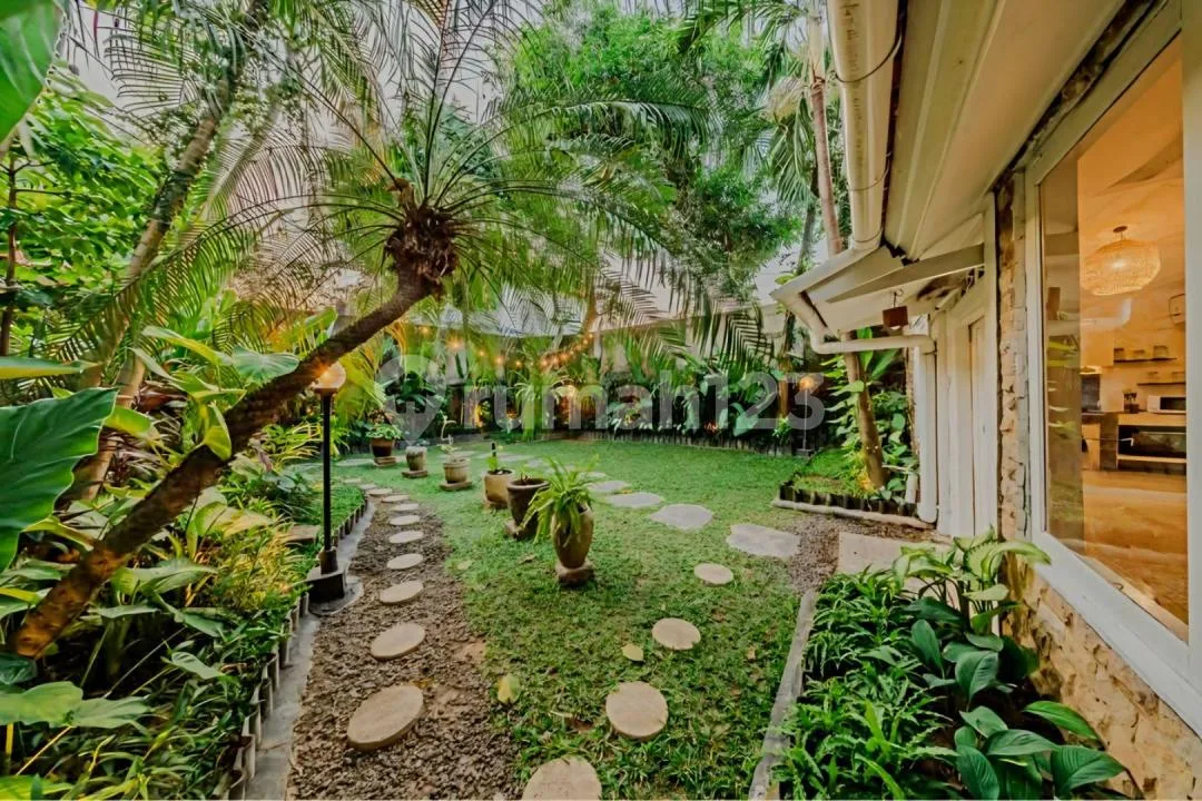 Beautiful 2-Bedroom Villa - Prime Canggu / Seminyak - Image 4 of 4
