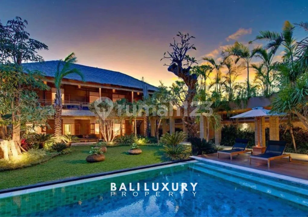 Vila Estate Hak Milik Investasi di Prime Oberoi Seminyak Dekat Pantai - Image 3 of 4