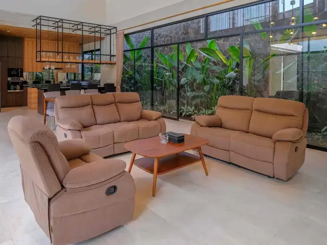 4 BEDROOMS OCEAN VIEW VILLA AT SANUR - Image 8 of 10