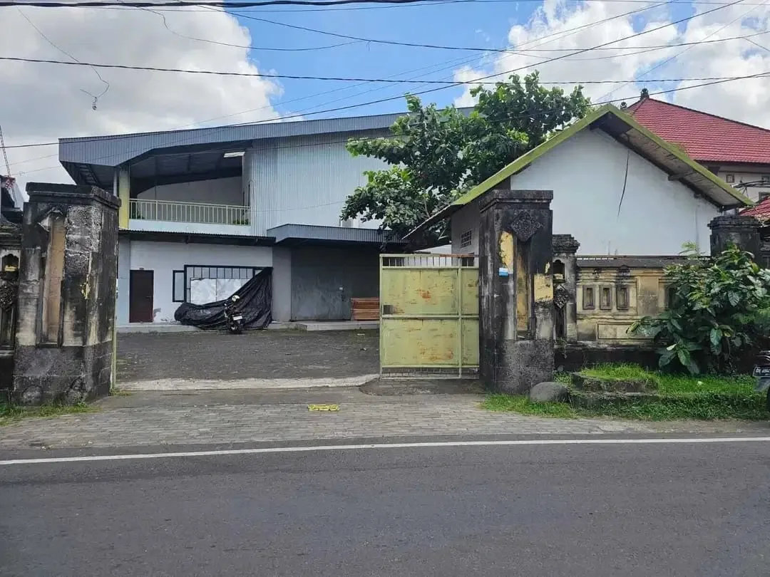 Gudang Seharga Tanah di Jalan Utama Tumbak Bayuh Canggu Bali - Image 3 of 6