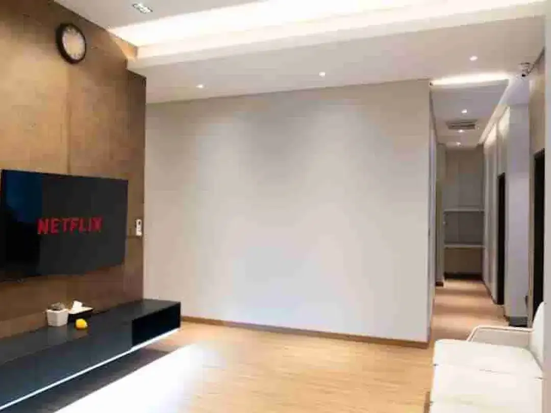 Vila Mewah Modern Minimalis Lokasi Utama Petitenget Seminyak - Image 6 of 10