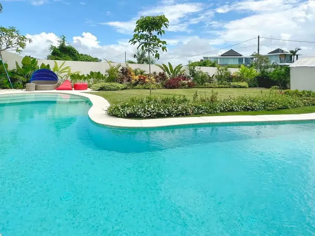Leasehold - Luxury villa with breathtaking views of majestic mountains - Image 5 of 10