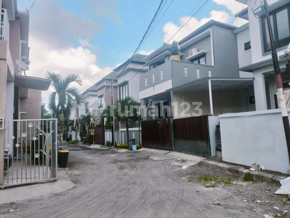 Sewa Rumah Full Furnished Denpasar Timur - 3 KT | Siap Huni | Lokasi Strategis - Image 1 of 4