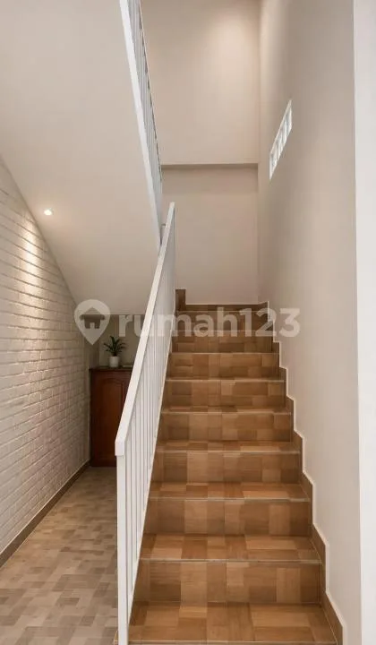 Modern 3 Bedroom Villa In Renon - Image 4 of 4