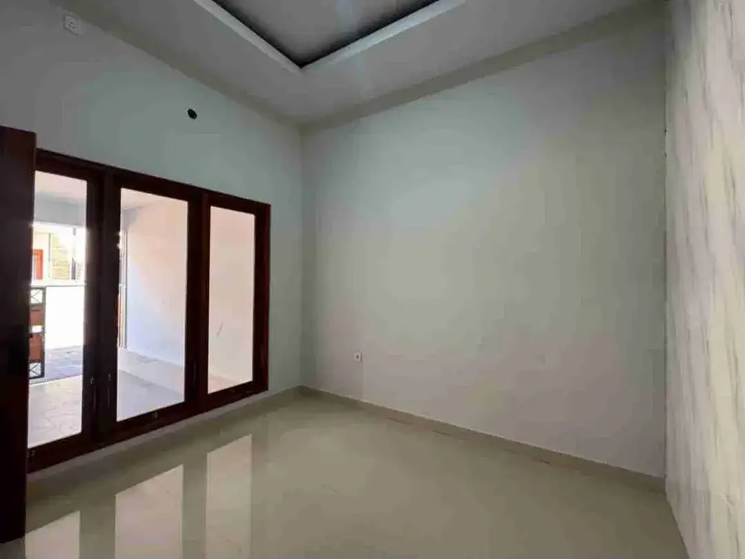 Disewakan Rumah di Area Renon 2 BR. Sewa untuk tahunan. - Image 6 of 8