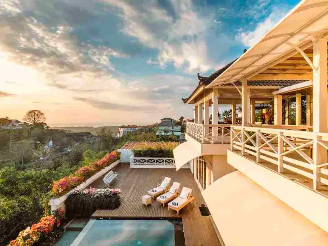 DIJUAL VILLA MEWAH VIEW SUNSET DI TUNDUN PENYU – UNGASAN, BALI - Image 1 of 7
