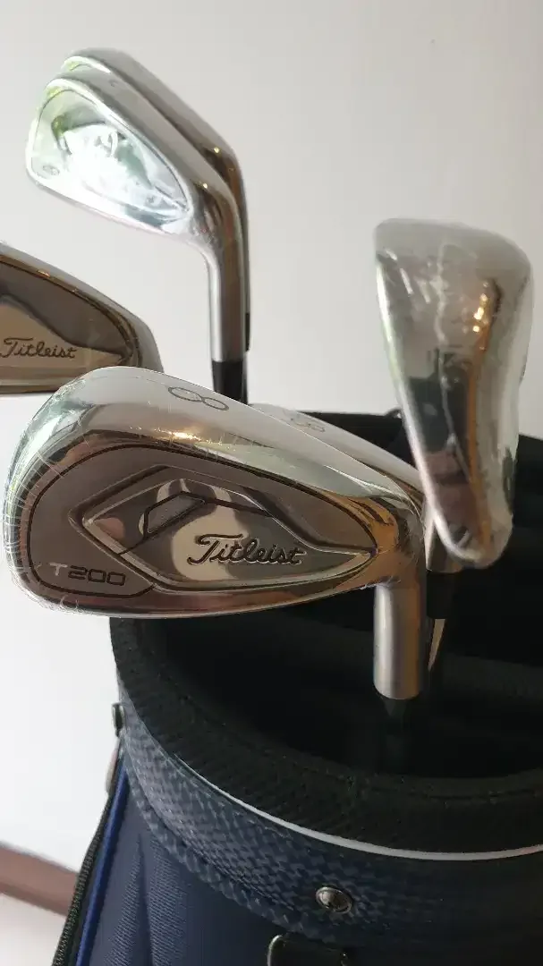 Stik Golf Titleist + Golf Bag Budayakan Baca Details - Image 8 of 8