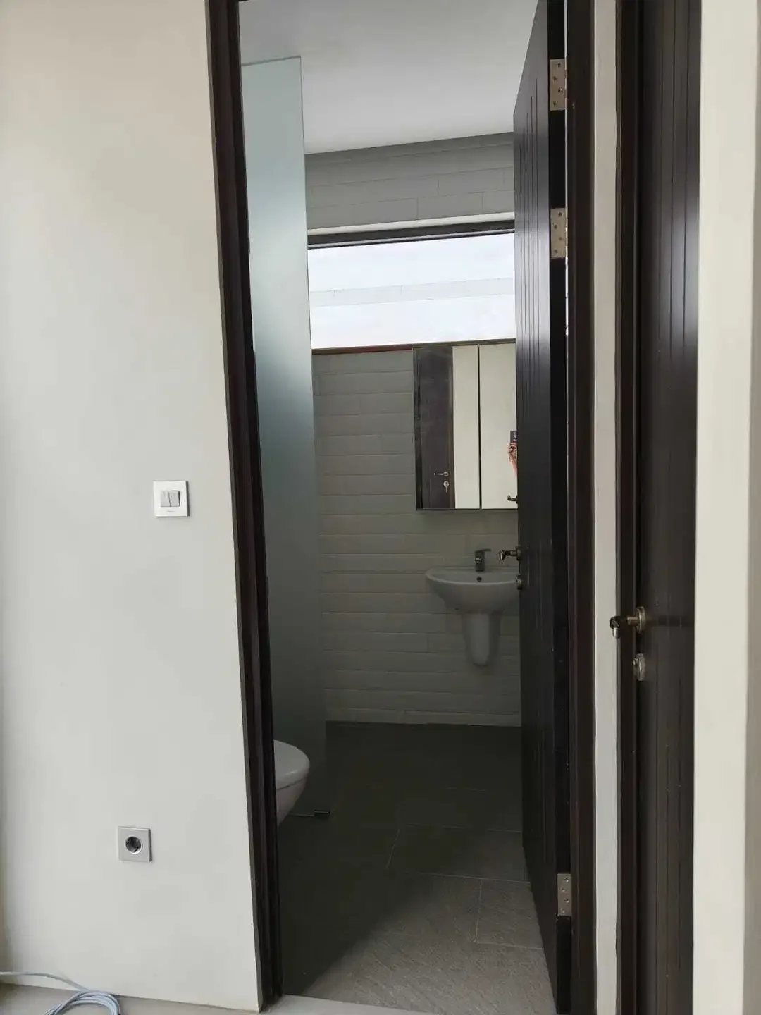 READY HUNIAN BARU FURNISHED ADA CLUB HOUSE DAN ONE GATE Sistem - Image 3 of 10