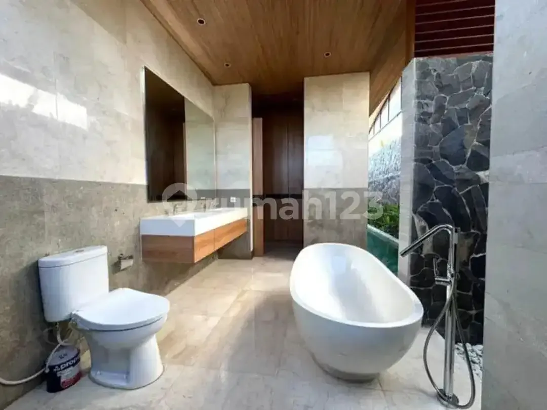 Brand New Villa Modern Style With Ocean View - Image 9 of 9