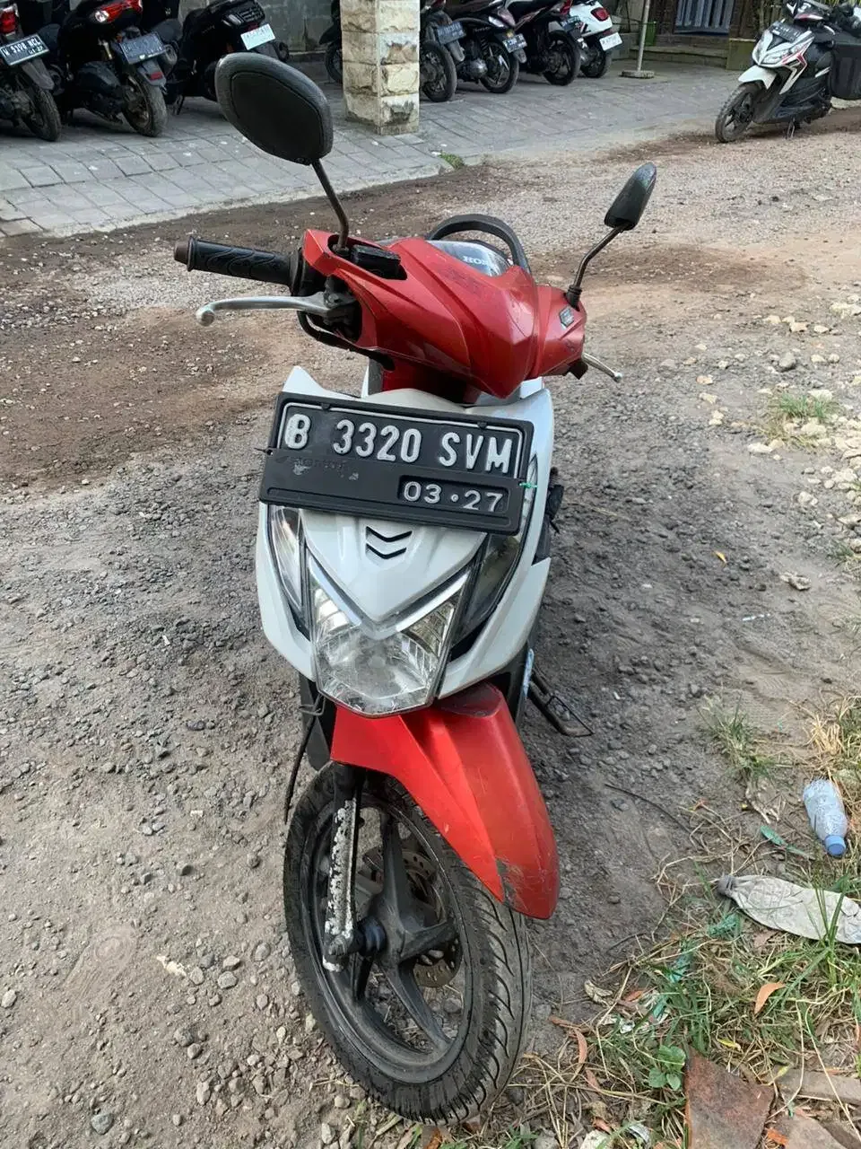 Jual Honda Beat Fi warna Putih Merah tahun 2016 - Image 2 of 4