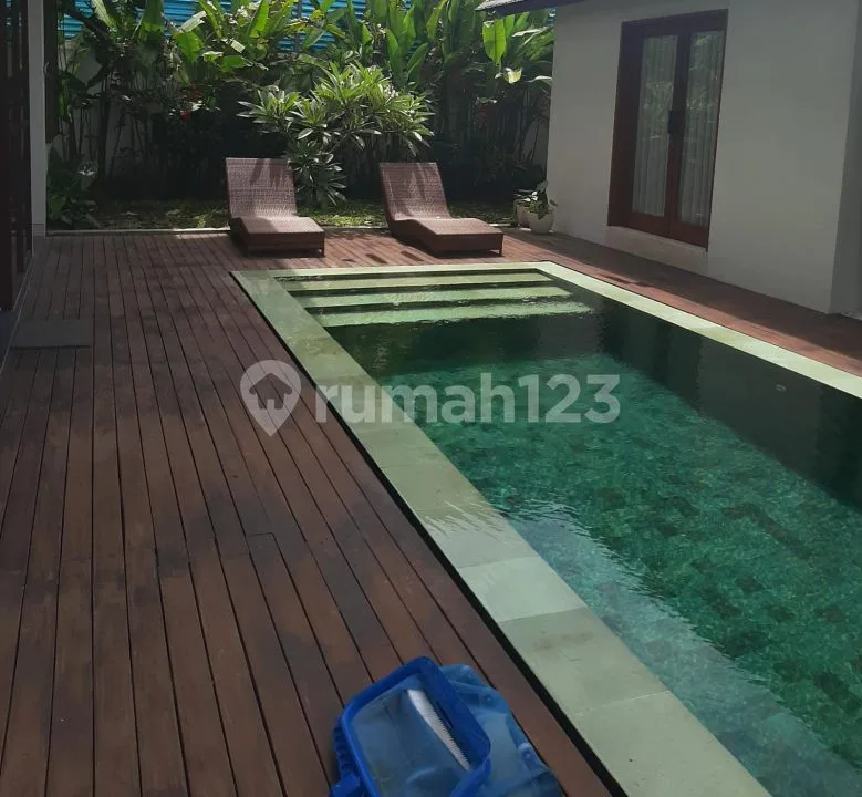 For Rent Yearly Luxury Villa 3BR Canggu Near To Pererenan Beach - Image 2 of 4