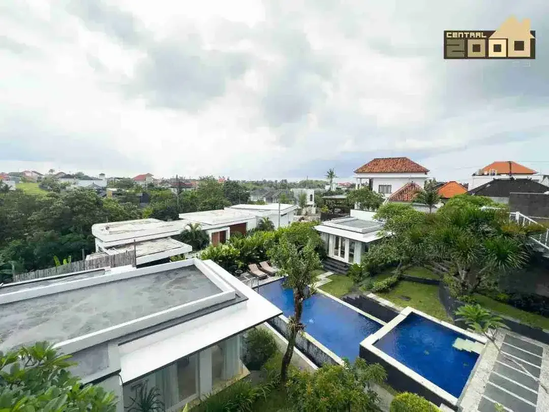 Traditional Meets Modern Villa with Rice Field View in Canggu - Image 10 of 10