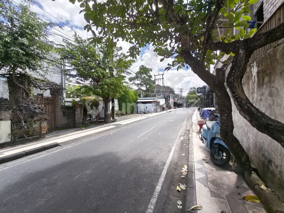 Dijual Tanah Seminyak Badung - Image 4 of 4