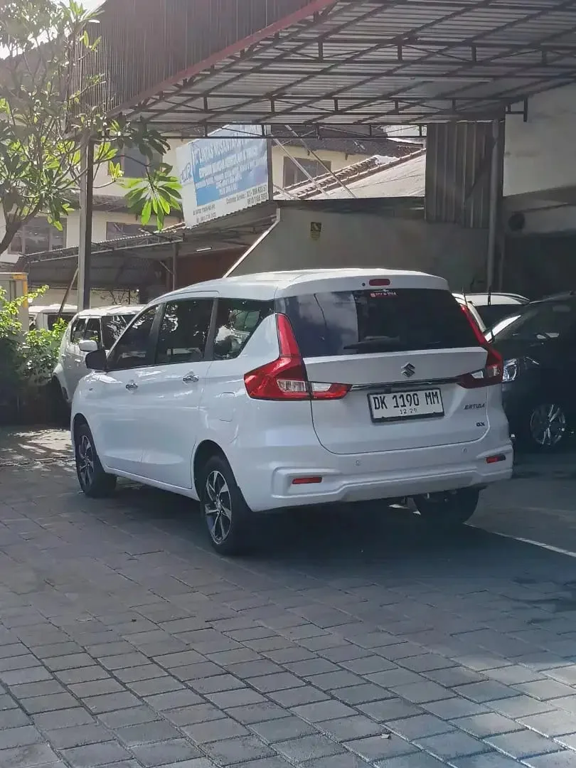 NEW SUZUKI ERTIGA GX TYPE TERTINGGI ASLI BALI - Image 4 of 10