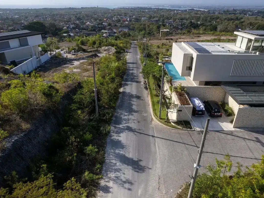 Dijual Cepat Tanah Ocean dan Airport View di Jimbaran - Image 8 of 10