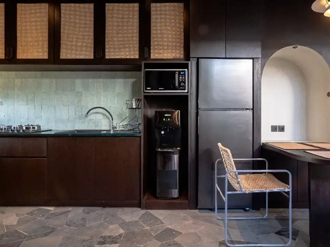 Villa New Brand Modern Tropical Pererenan Canggu Bali - Image 7 of 10