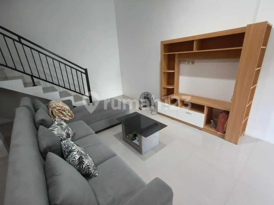 Rumah 2 Lantai Full Furnished & Siap Huni Dekat Sekolah High Scope - Image 2 of 4