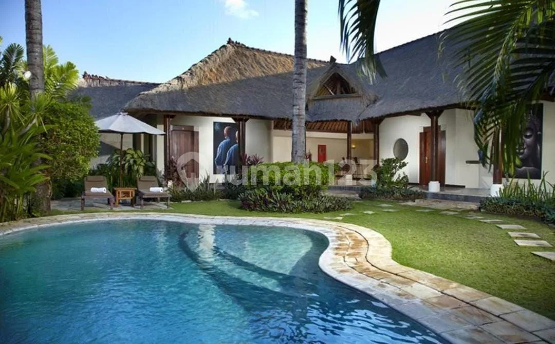 Villa Dijual Lokasi Jimbaran - Image 2 of 4
