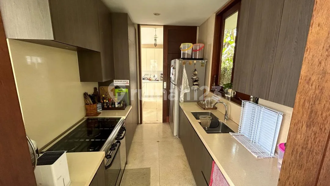 This Prominent Landmark Property Can Be Purchased Freehold Or Leasehold - Image 2 of 4