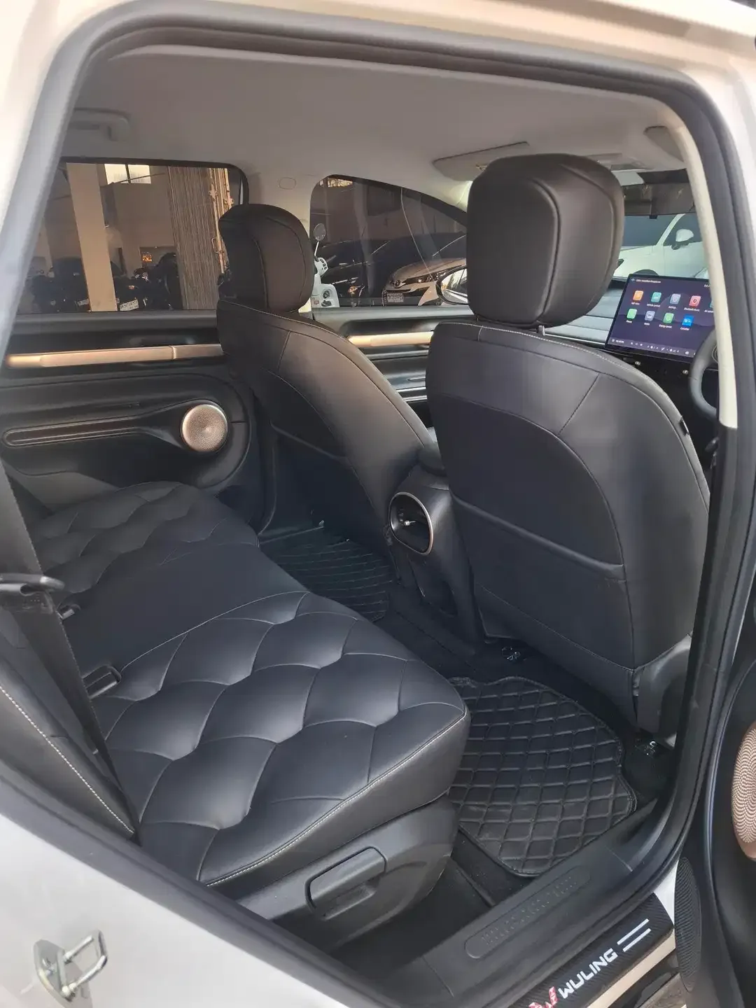 WULING  CLOUD  EV  PRO - Image 6 of 8