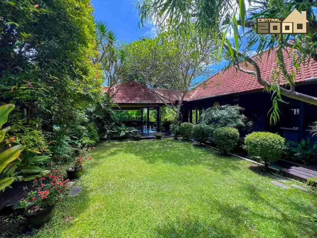 Selling Land Value Only – Bonus 4-Bedrooms Villa In Umalas - Image 8 of 10