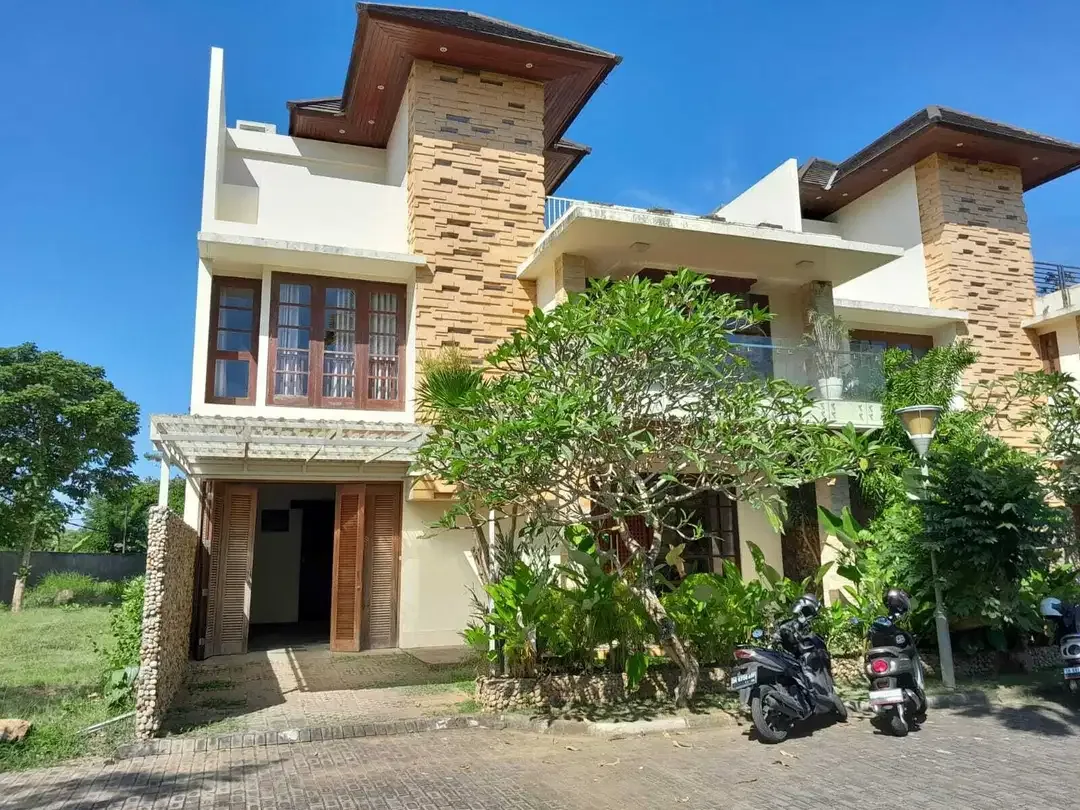 VILLA JIMBARAN DALAM KOMPLEKS EXCLUSIVE READY UNIT - Image 1 of 10