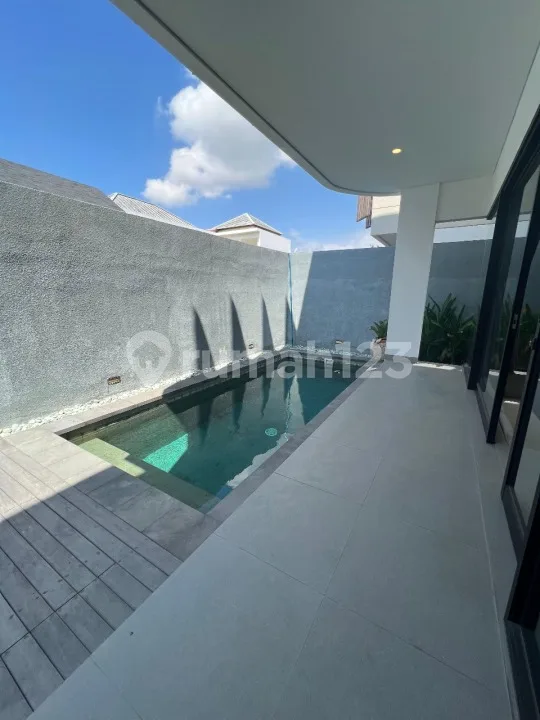 Villa Seminyak For Rent Daily / Monthly, Fully Furnished - Image 1 of 4
