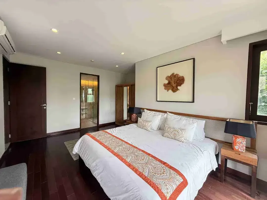 Villa Mewah 3 Lantai di Kawasan Eksklusif Jimbaran - Image 7 of 10
