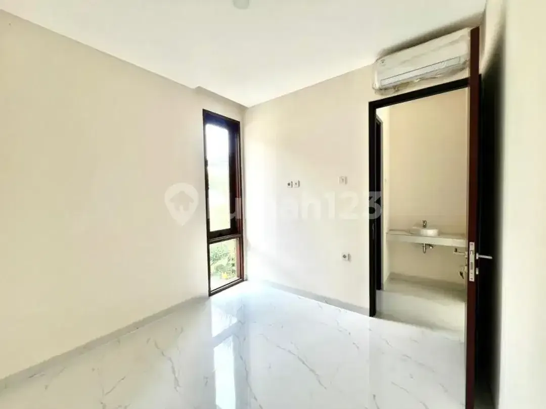 For Sale Modern House Freehold 2Minutes From Bali Mandara Toll Gate - Image 4 of 10