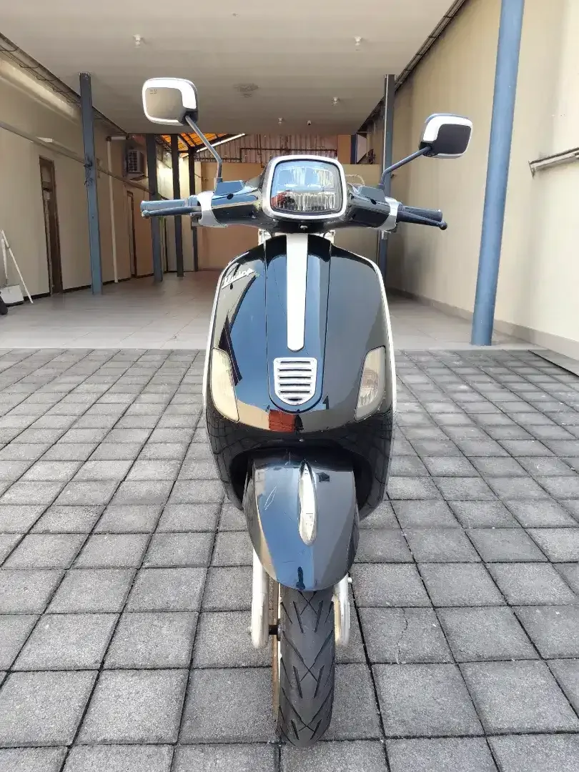 DiJual Motor Listrik Uwinfly T3 Hitam 2022 - Image 1 of 5
