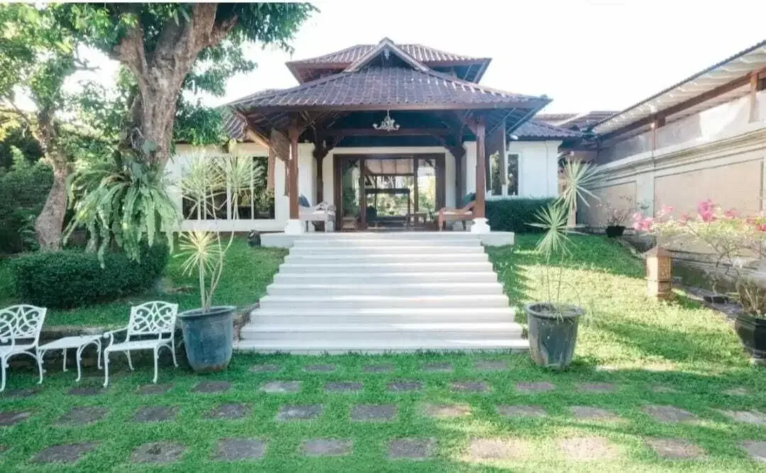 Villa for Sale 7 BR FAMILY FRIENDLY Villa for Sale in Umalas - Image 9 of 10