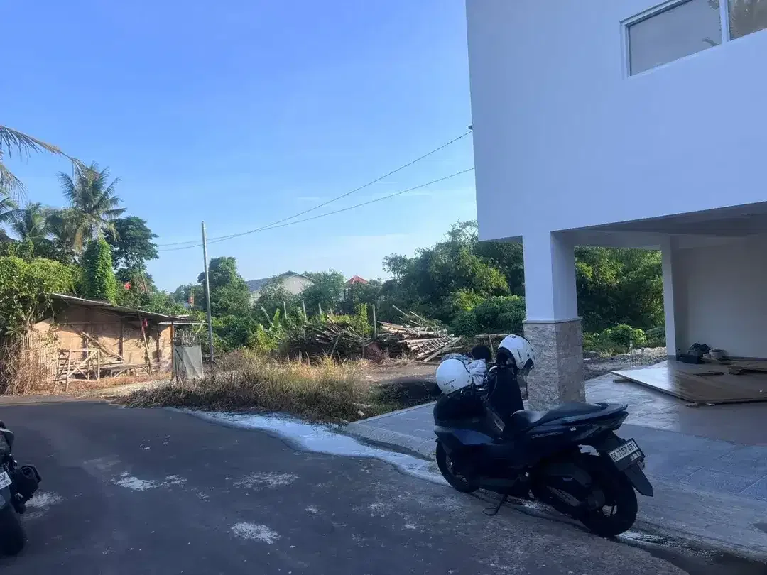 TANAH DIJUAL DI SAKAH, SUKAWATI, GIANYAR – KAWASAN VILLA | SHM | BISA PER 5 ARE - Image 1 of 6