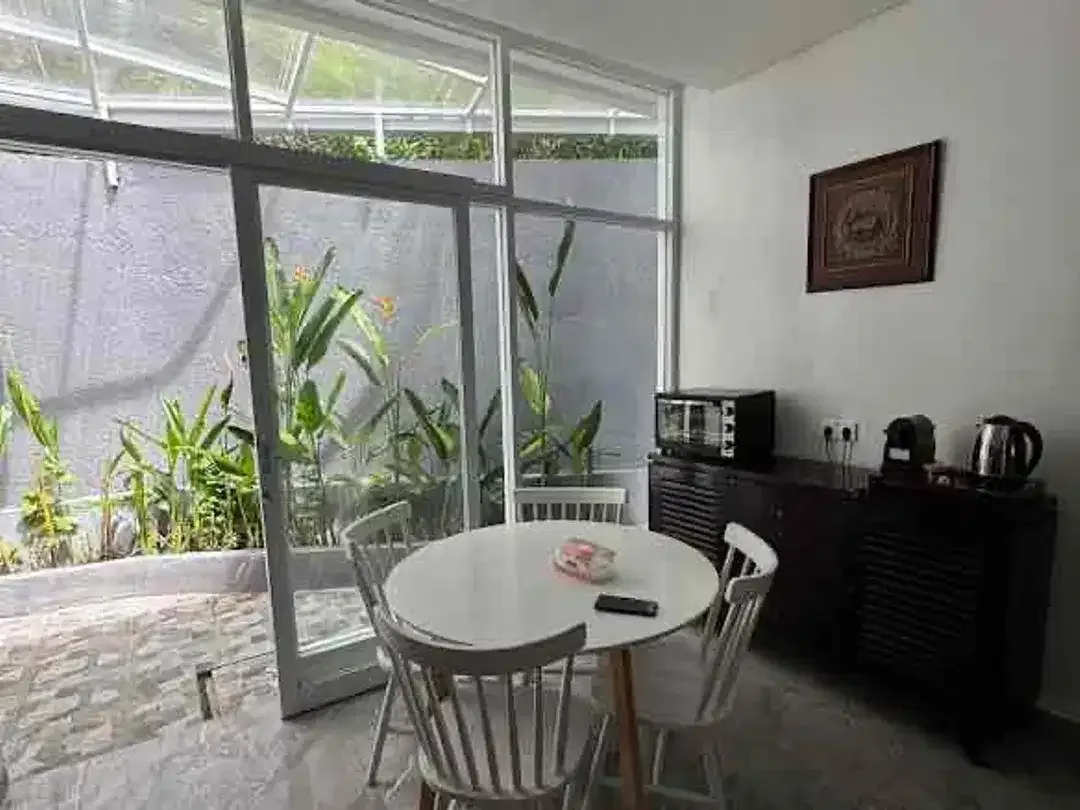 Dijual Rumah Semi Villa di Kawasan Perumahan 2 Gate Sistem di Nusa Dua, Badung - Image 2 of 10
