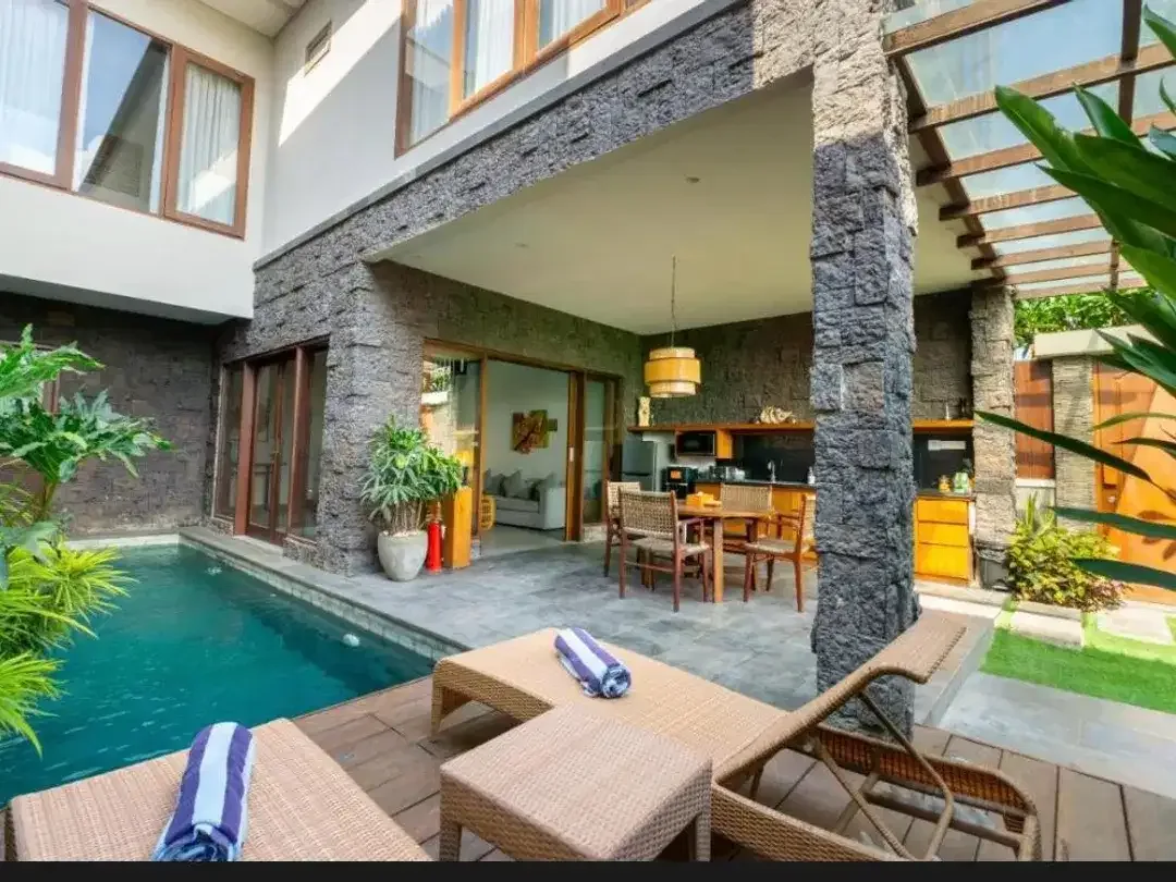 Villa pantai batubolong canggu - Image 8 of 10